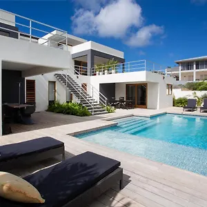 https://villa-sol-paraiso.comcaribbean.com