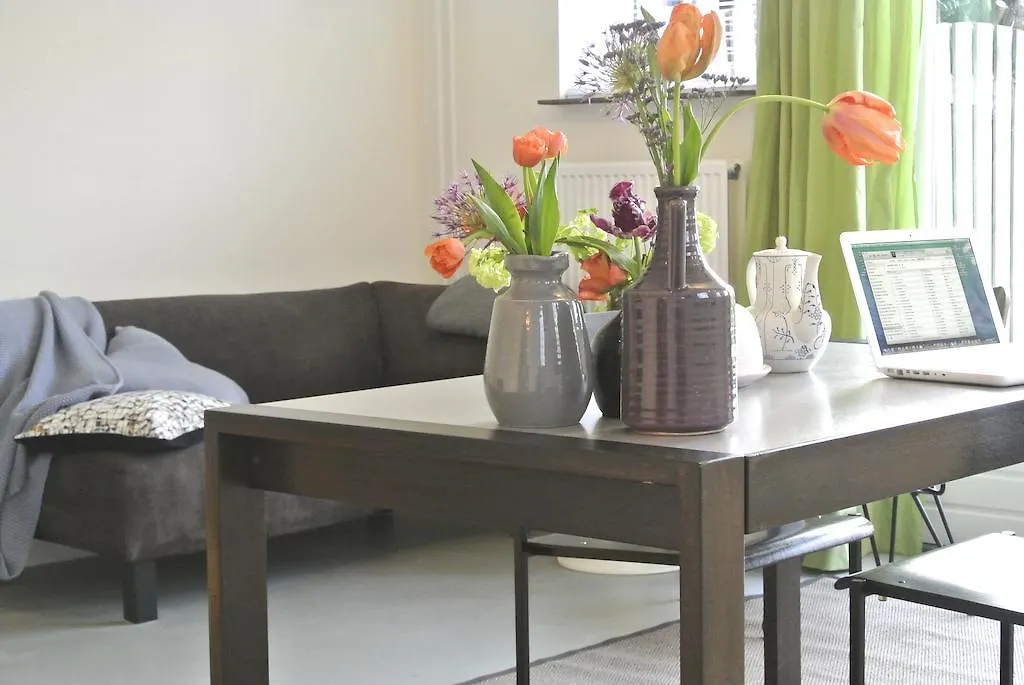 De Heerlykheid Villa Nuenen 0*,